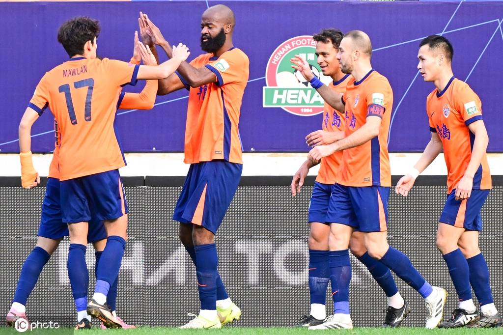 皇冠足球平台在哪里注册
_宝贵三分皇冠足球平台在哪里注册
!中超-海牛1-0胜三镇 送亚泰提前一轮降级